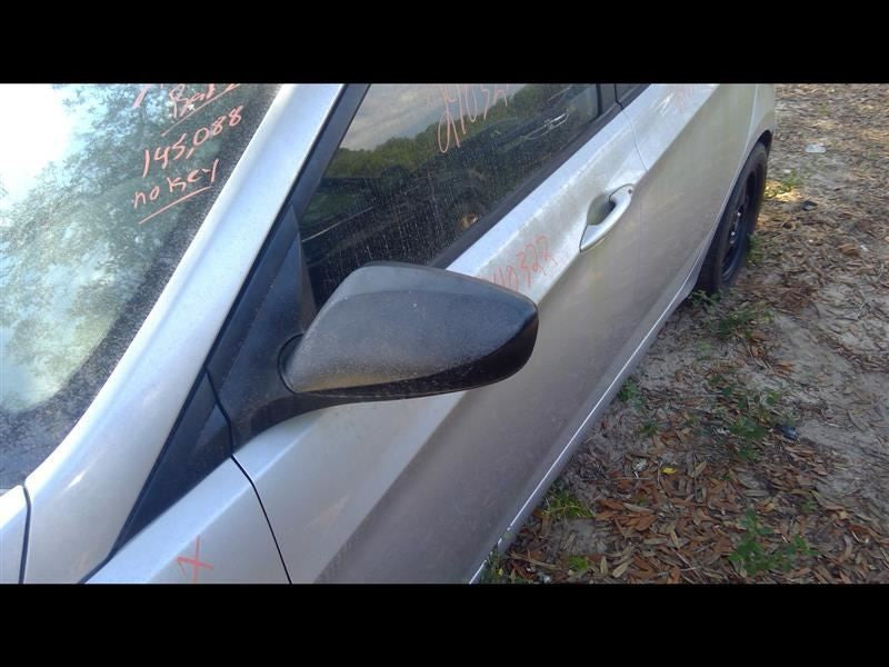 Driver Tail Light Quarter Panel Mounted Hatchback Fits 12-17 ACCENT 1050809
