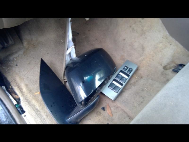 Passenger Right Lower Control Arm Front Fits 05-19 FRONTIER 1070172