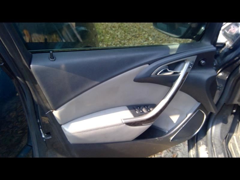 Driver Left Strut Fits 12-13 VERANO 1040936