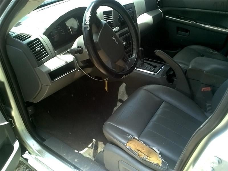 Corner/Park Light Fog-driving Bumper Mounted Fits 05-10 GRAND CHEROKEE 344774