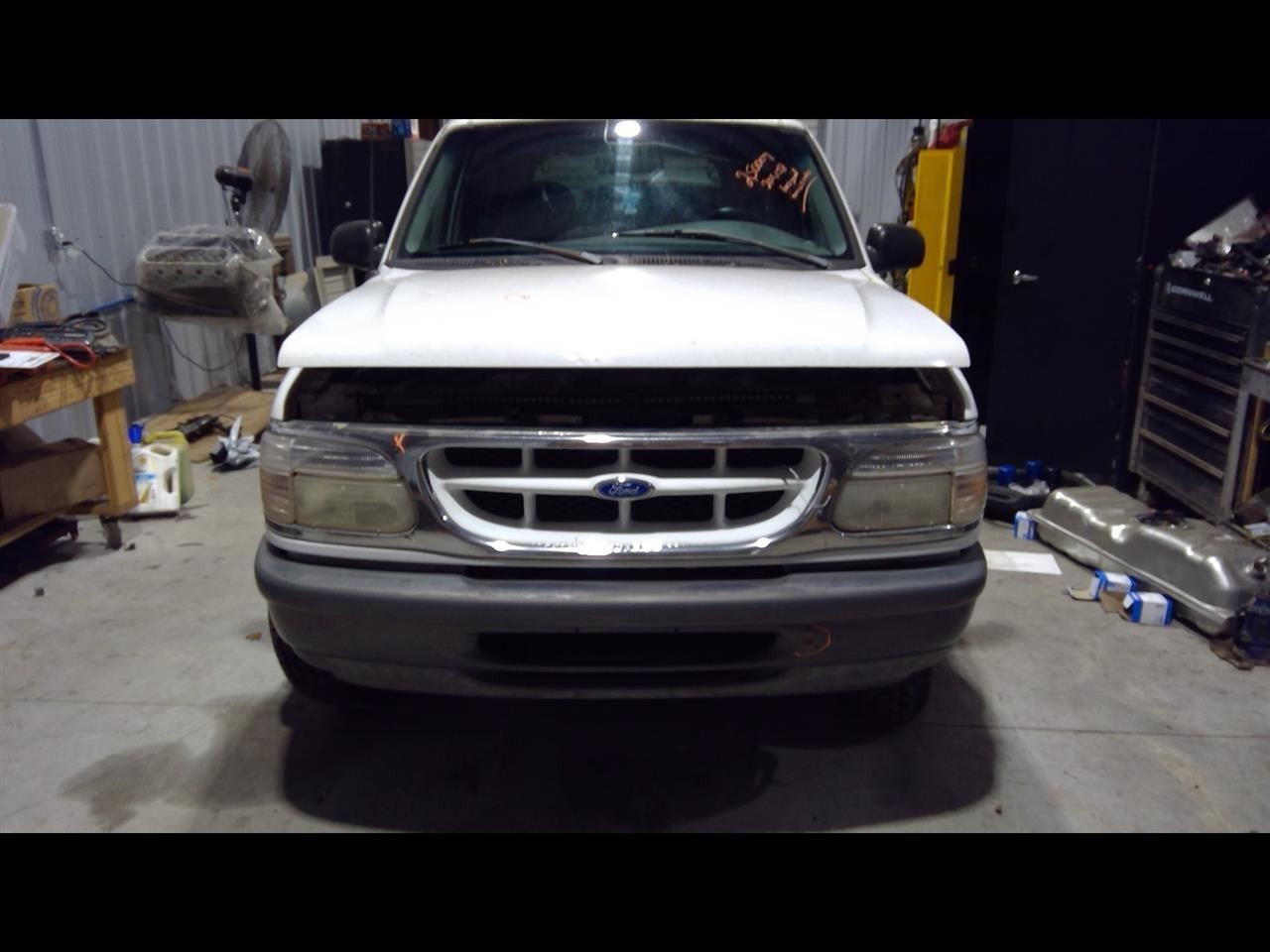 Passenger Headlight 4 Door Excluding Sport Trac Fits 95-01 EXPLORER 1097883