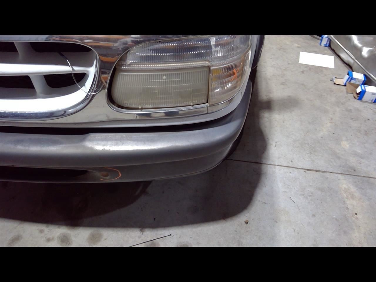 Passenger Headlight 4 Door Excluding Sport Trac Fits 95-01 EXPLORER 1097883
