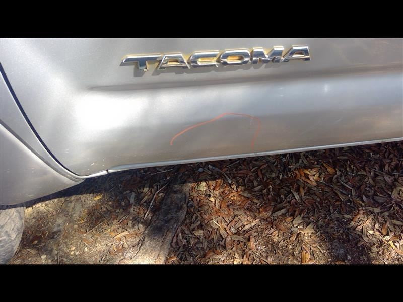 Driver Sun Visor Extended Cab Base 6 Cylinder Fits 05-11 TACOMA 1067382