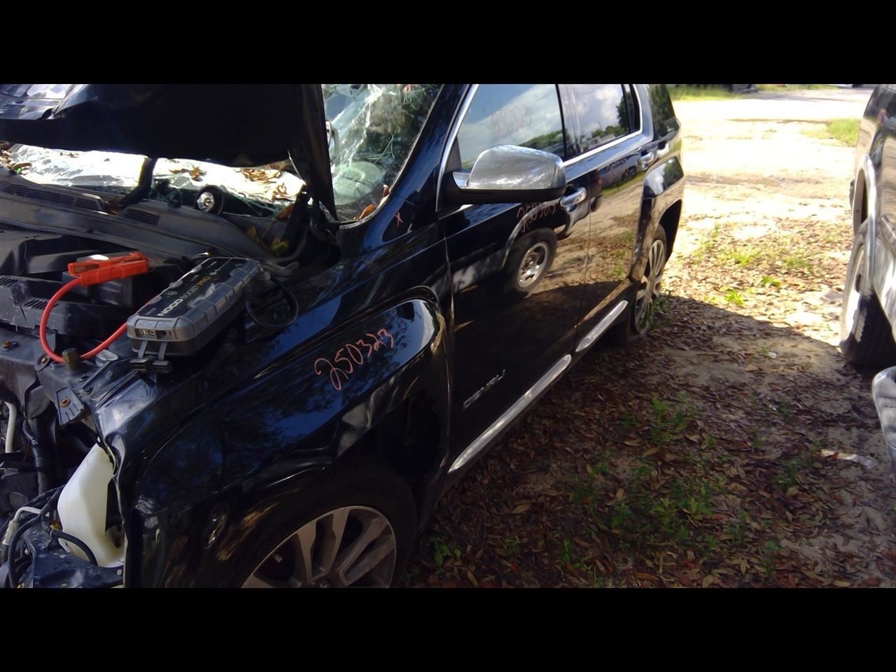 Passenger Right Front Door Fits 10-17 TERRAIN 1131497