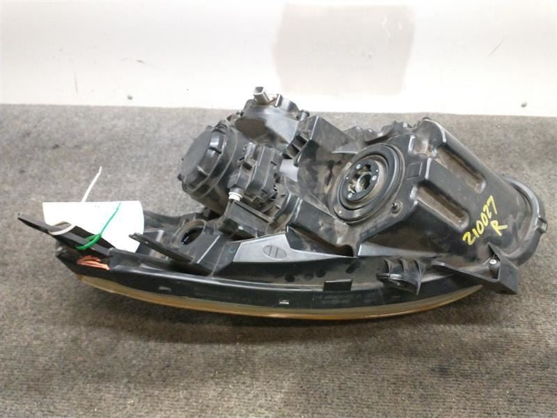 Passenger Right Headlight Halogen Fits 11-12 ROGUE 559286