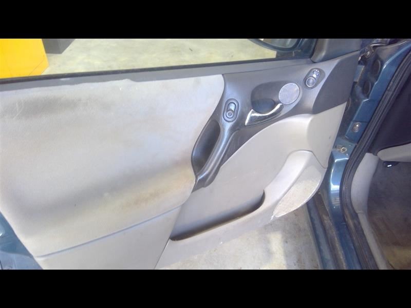 Coolant Reservoir Fits 00-04 SATURN L SERIES 1042426