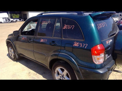 Passenger Corner/Park Light Fog-driving Bumper Mounted Fits 01-03 RAV4 587740