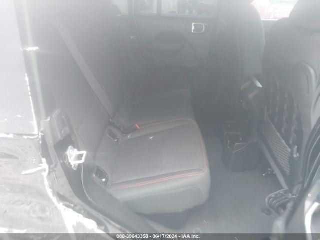 Passenger Fender 1 Piece Design Fender Flare Fits 18-23 WRANGLER 1127539