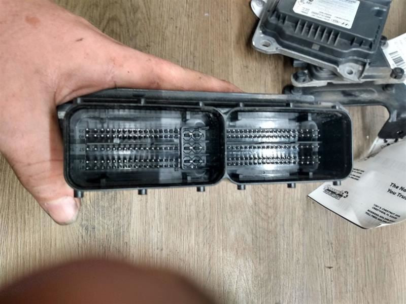 Engine ECM Electronic Control Module US Market 1.8L Fits 15 ELANTRA 1063909