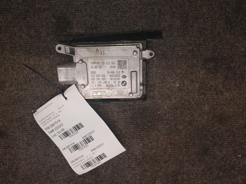 X5        2014 Camera/Projector 676692
