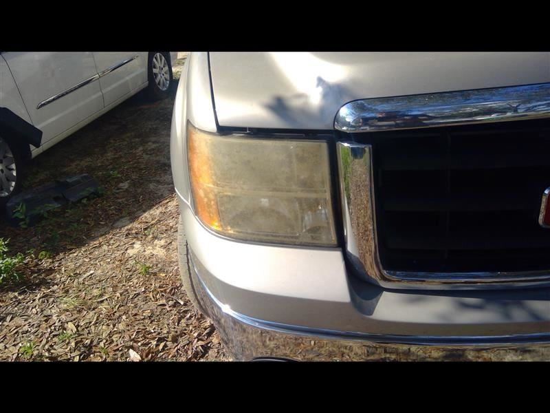 Passenger Right Front Spindle/Knuckle Fits 07-14 ESCALADE 1067621