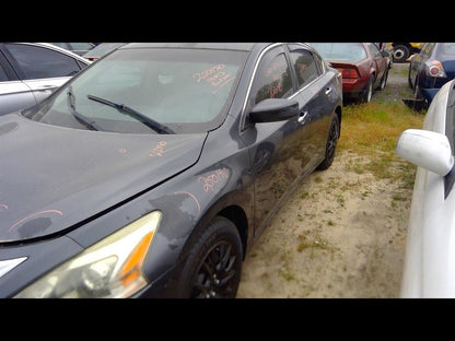 Alternator 4 Cylinder Fits 13-17 ALTIMA 1118204