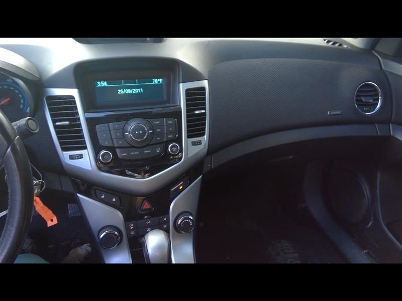 Passenger Tail Light VIN P 4th Digit Limited Fits 11-16 CRUZE 401289