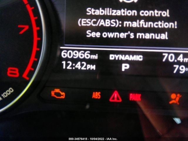 A4 AUDI   2018 Chassis ECM 752178
