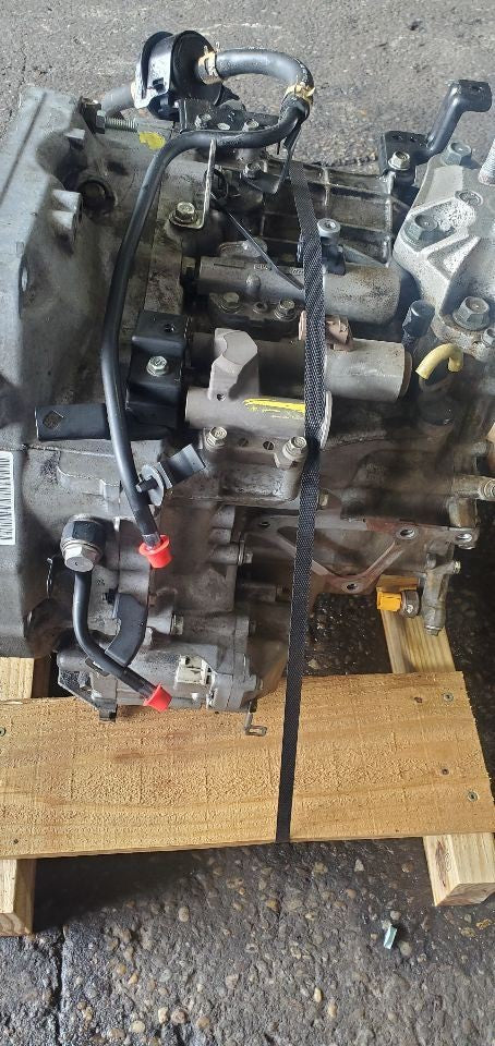 Automatic Transmission 1.8L Fits 06-11 CIVIC 1130152
