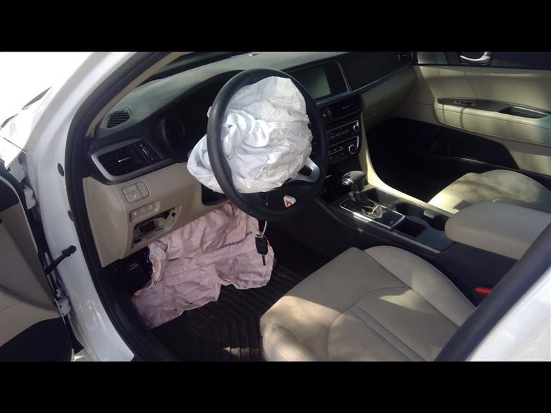 Audio Equipment Radio Receiver US Market 7.0" Screen Fits 17-18 OPTIMA 609734