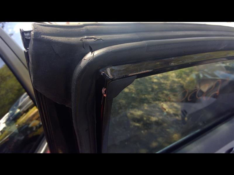 AC Condenser Fits 09-16 VENZA 1031058