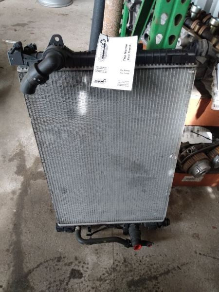 Radiator Fits 08-15 LR2 1044942
