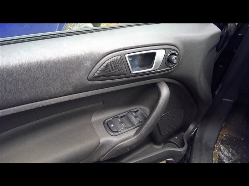 Audio Equipment Radio Control Panel 3.5" Screen Fits 15-17 FIESTA 401720