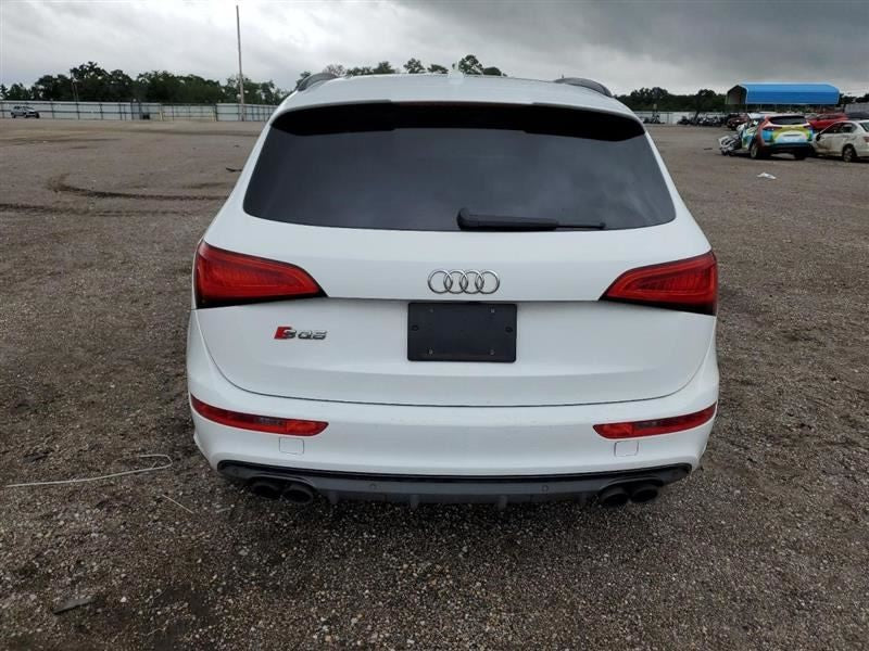 Chassis ECM Body Control BCM VIN Fp Trunk Mounted Fits 13-17 AUDI Q5 862590