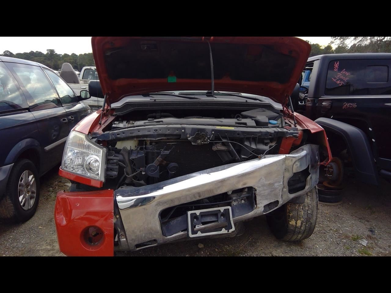 TITAN     2007 High Mounted Stop Light 1090680