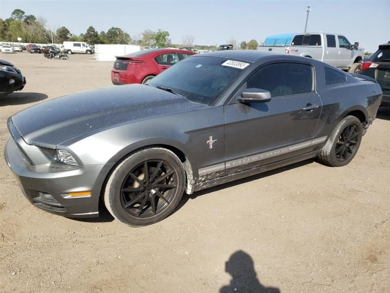 Corner/Park Light Fog-driving Round Halogen Fits 06-17 MUSTANG 1049650