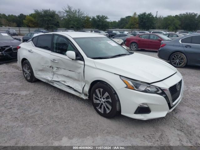 Driver Left Grille Ends Fits 19-22 ALTIMA 1127305