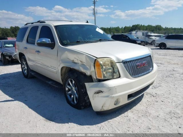 Corner/Park Light Fog-driving Bumper Mounted Fits 07-14 SUBURBAN 1500 1041921
