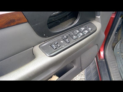Passenger Right Tail Light Fits 02-09 ENVOY 1035359