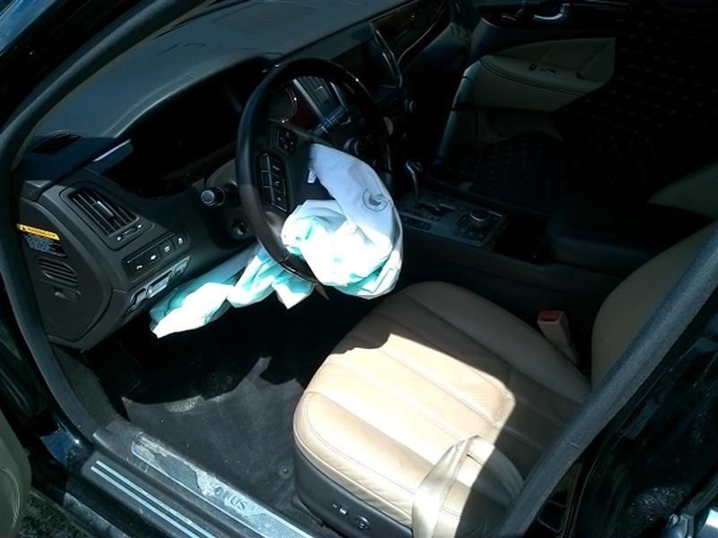 Audio Equipment Radio Control Rear Audio Only Fits 11-13 EQUUS 292282