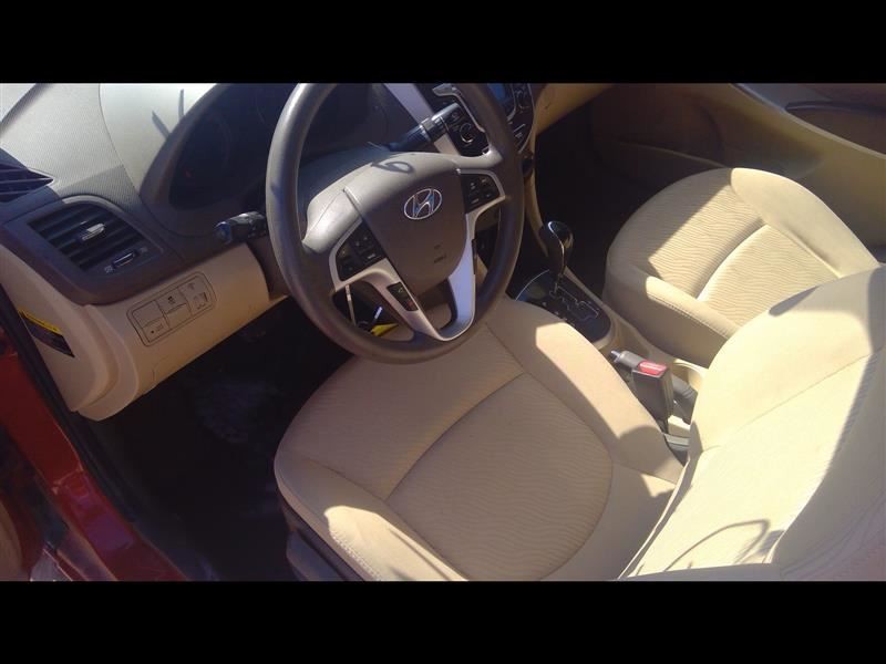 Driver Tail Light Quarter Panel Mounted Sedan Fits 12-14 ACCENT 415717