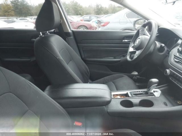 Driver Left Grille Ends Fits 19-22 ALTIMA 1127305