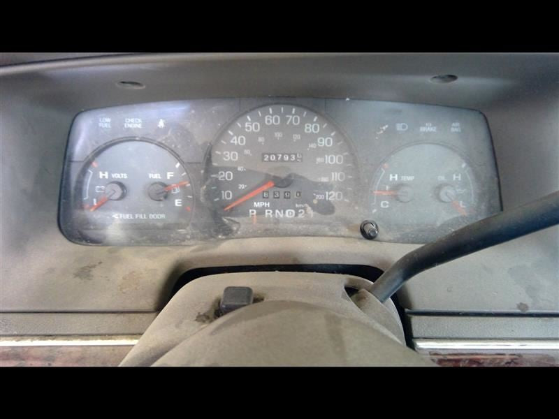 Fuel Pump Assembly Fits 00-02 CROWN VICTORIA 1058468