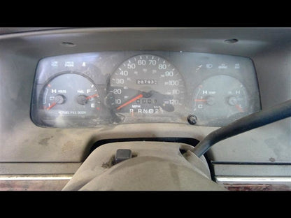 Fuel Pump Assembly Fits 00-02 CROWN VICTORIA 1058468
