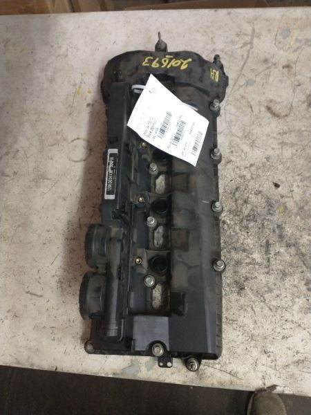 XJL       2013 Valve Cover 541502