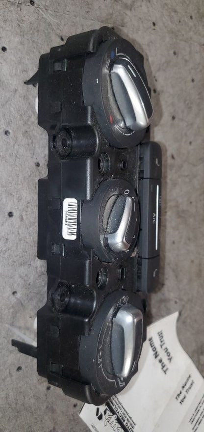 Temperature Control Manual Temperature Control Fits 15-18 JETTA 1108856