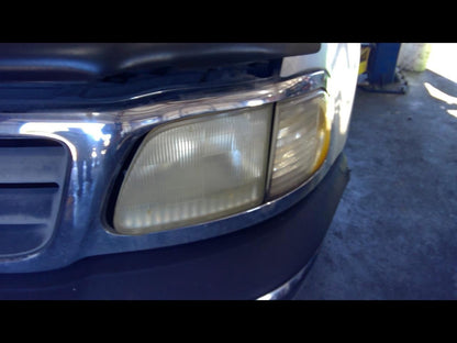 Passenger Lower Control Arm Front Heritage Fits 02-04 FORD F150 PICKUP 1095827