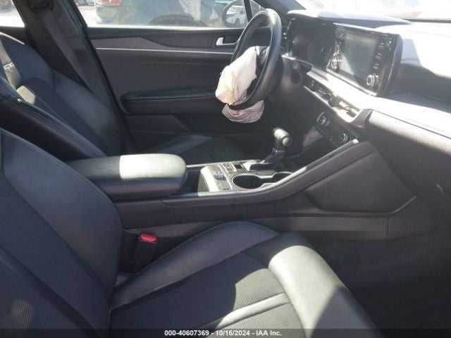 K5        2021 Sun Visor 1088938