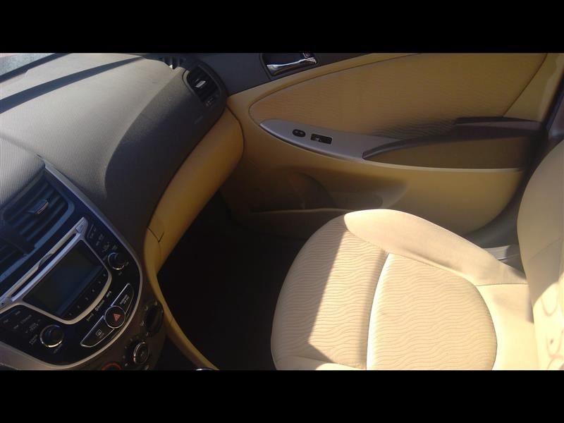 Driver Tail Light Quarter Panel Mounted Sedan Fits 12-14 ACCENT 415717