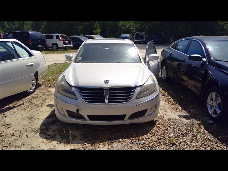 Audio Equipment Radio Control Rear Audio Only Fits 11-13 EQUUS 744680