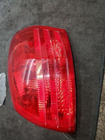 Passenger Tail Light VIN J 1st Digit Japan Built Fits 08-15 ROGUE 959698